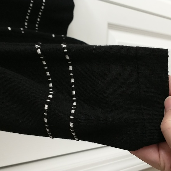 💐SALE💐🆕All at Once Cold//Peek a Boo Shoulder/Light Wgt Sweater. Size 1X. SOFT - Picture 3 of 11